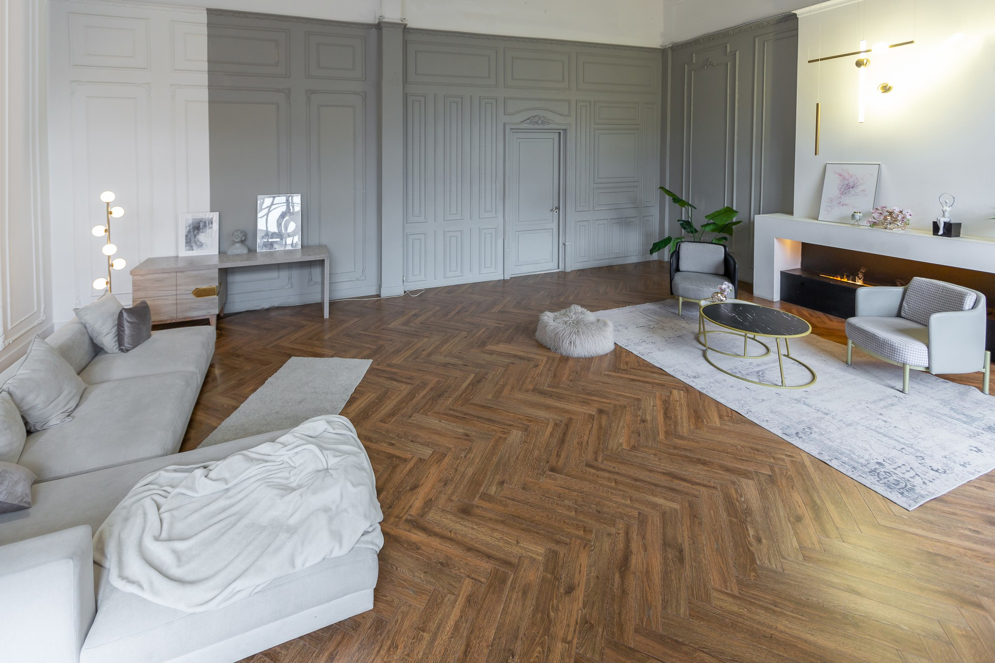 Laminate tile flooring services by Tiles Pro Dallas